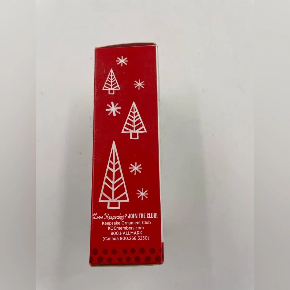 A Major Accident ornament, from the famous movie 